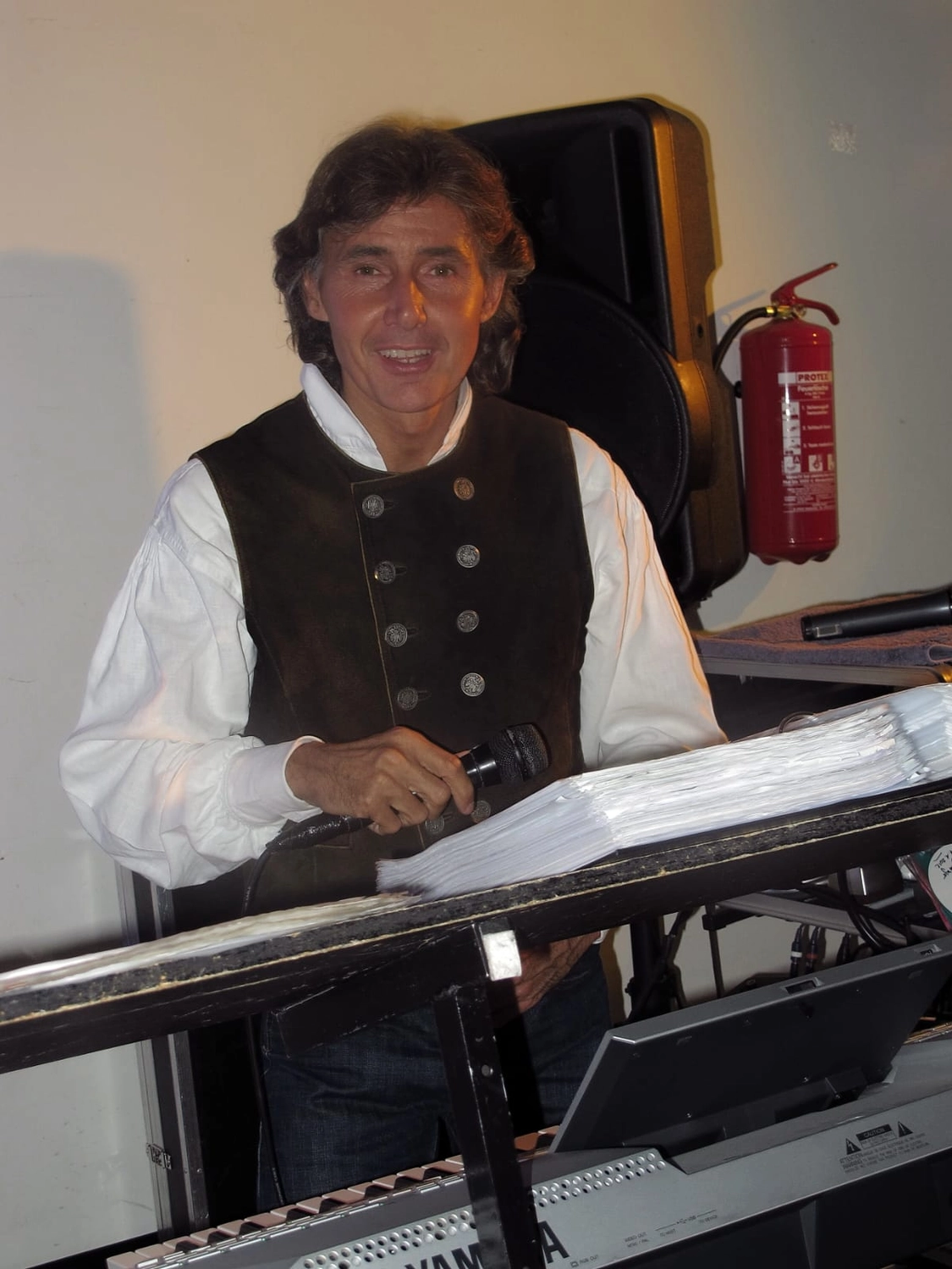 Sänger - Schlagersänger für Tanzveranstaltungen & Konzerte - Michael Kastel 