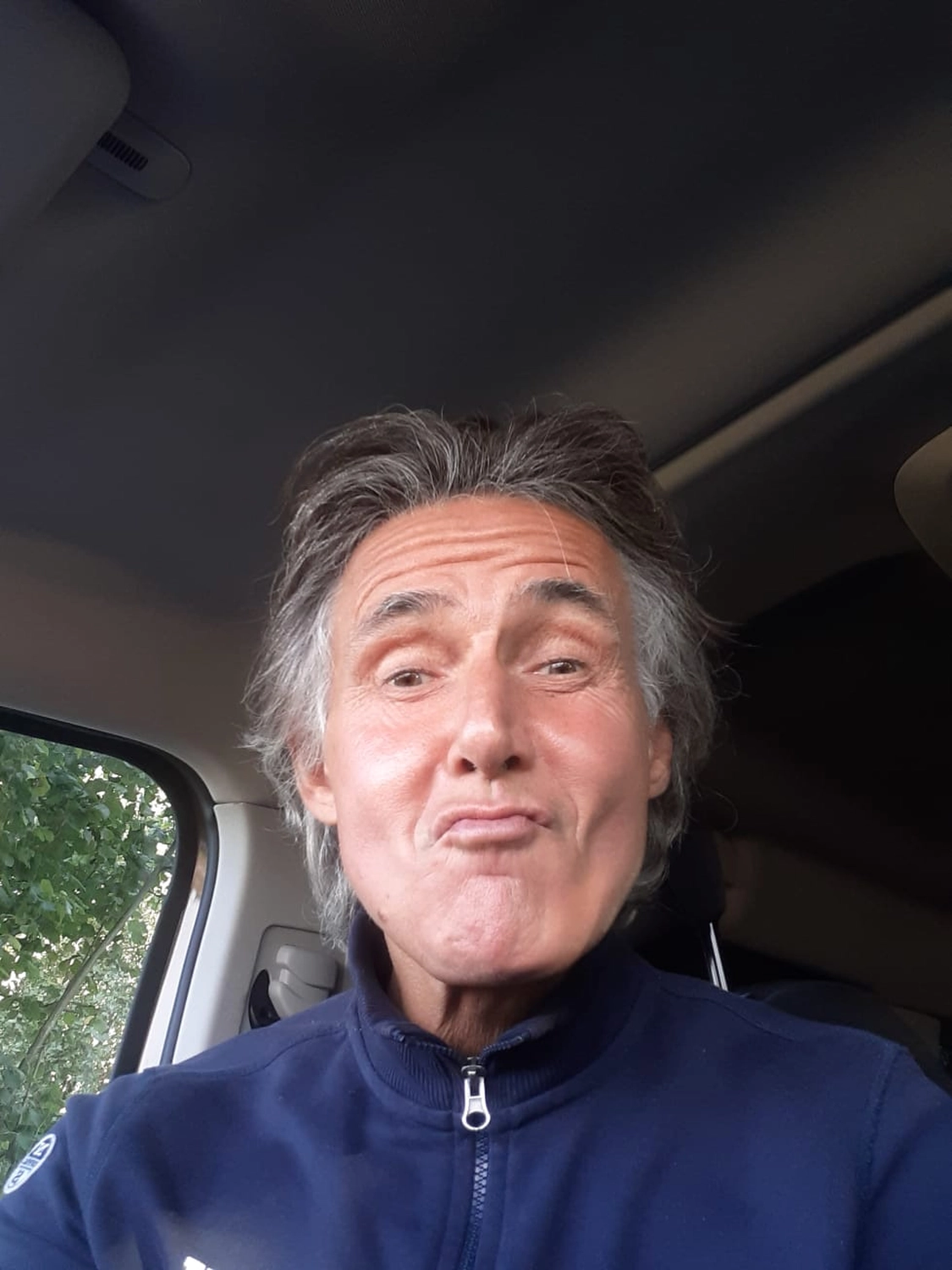 Sänger - Schlagersänger für Tanzveranstaltungen & Konzerte - Michael Kastel 