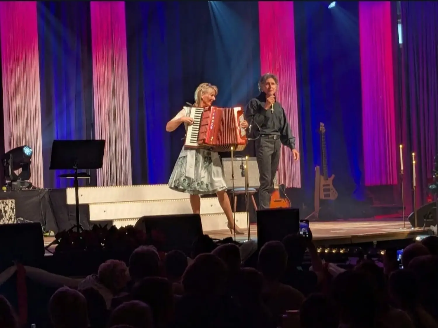 Sänger - Schlagersänger für Tanzveranstaltungen & Konzerte - Schlager- & Volksmusikprogramm